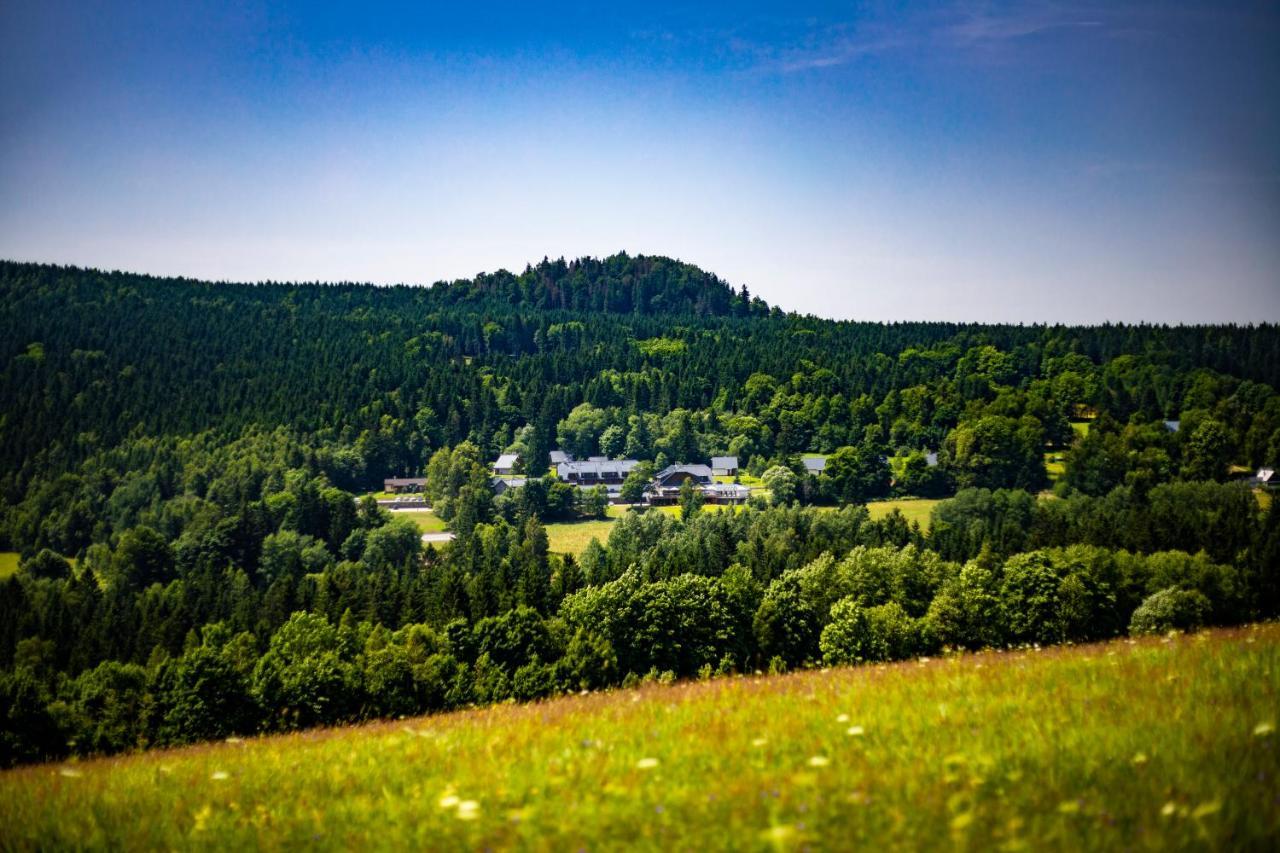 Amenity Hotel & Resort Orlicke Hory Desztne w Górach Orlickich Zewnętrze zdjęcie