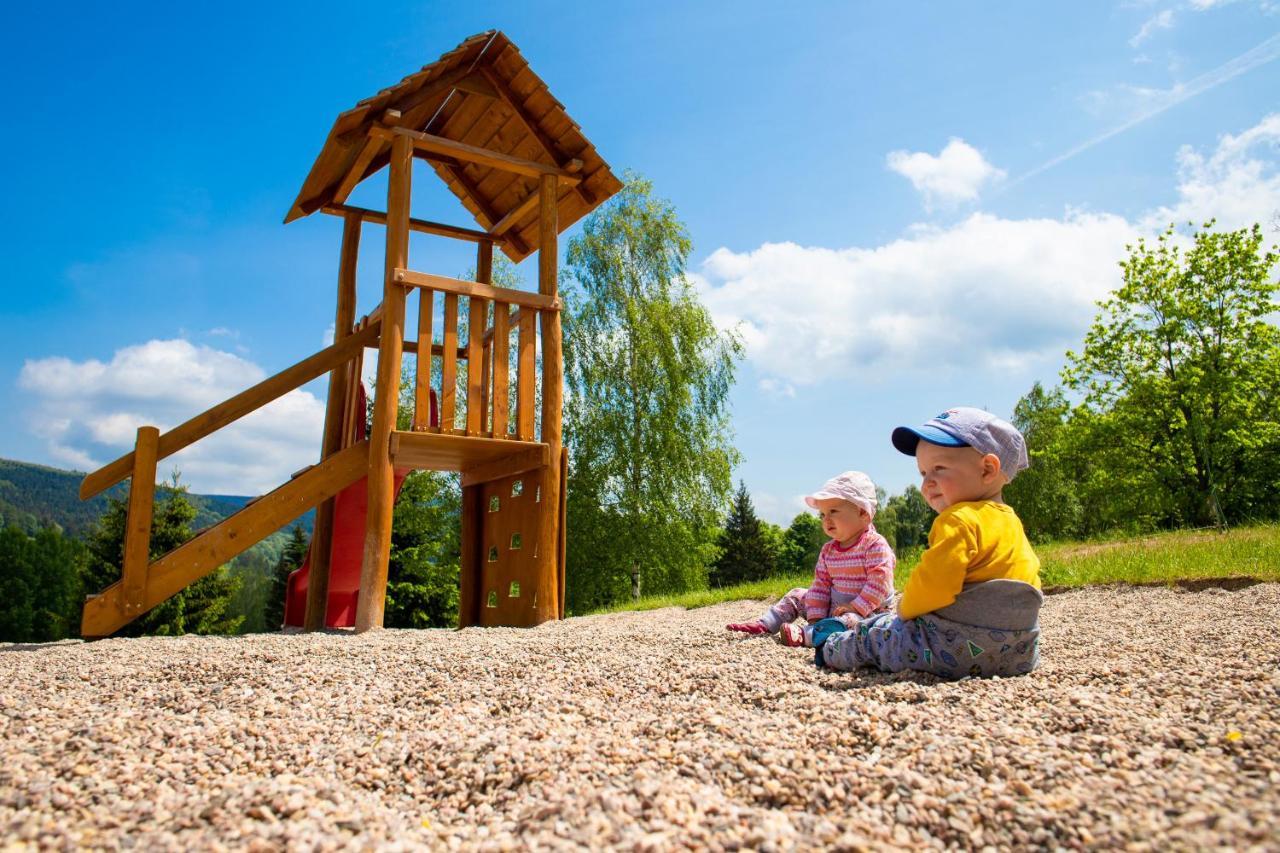 Amenity Hotel & Resort Orlicke Hory Desztne w Górach Orlickich Zewnętrze zdjęcie