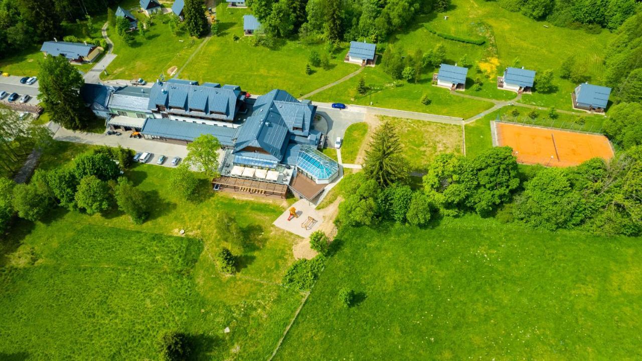 Amenity Hotel & Resort Orlicke Hory Desztne w Górach Orlickich Zewnętrze zdjęcie